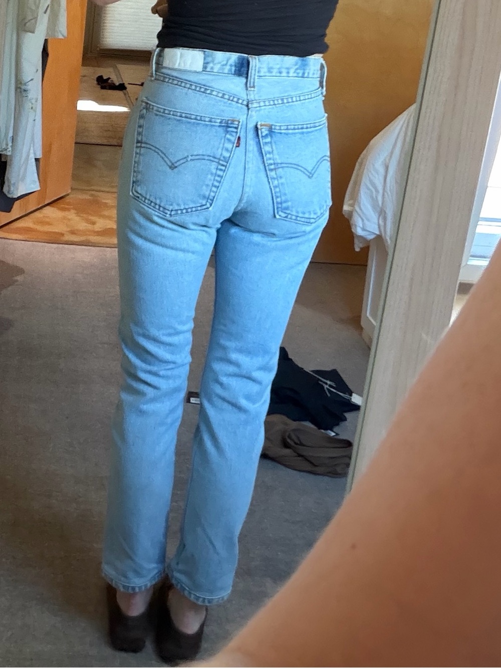 Re/Done Levi’s Vintage High-Rise Tapered Jeans